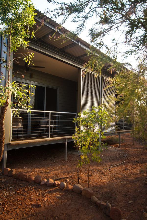 Cicada Lodge Katherine Buitenkant foto